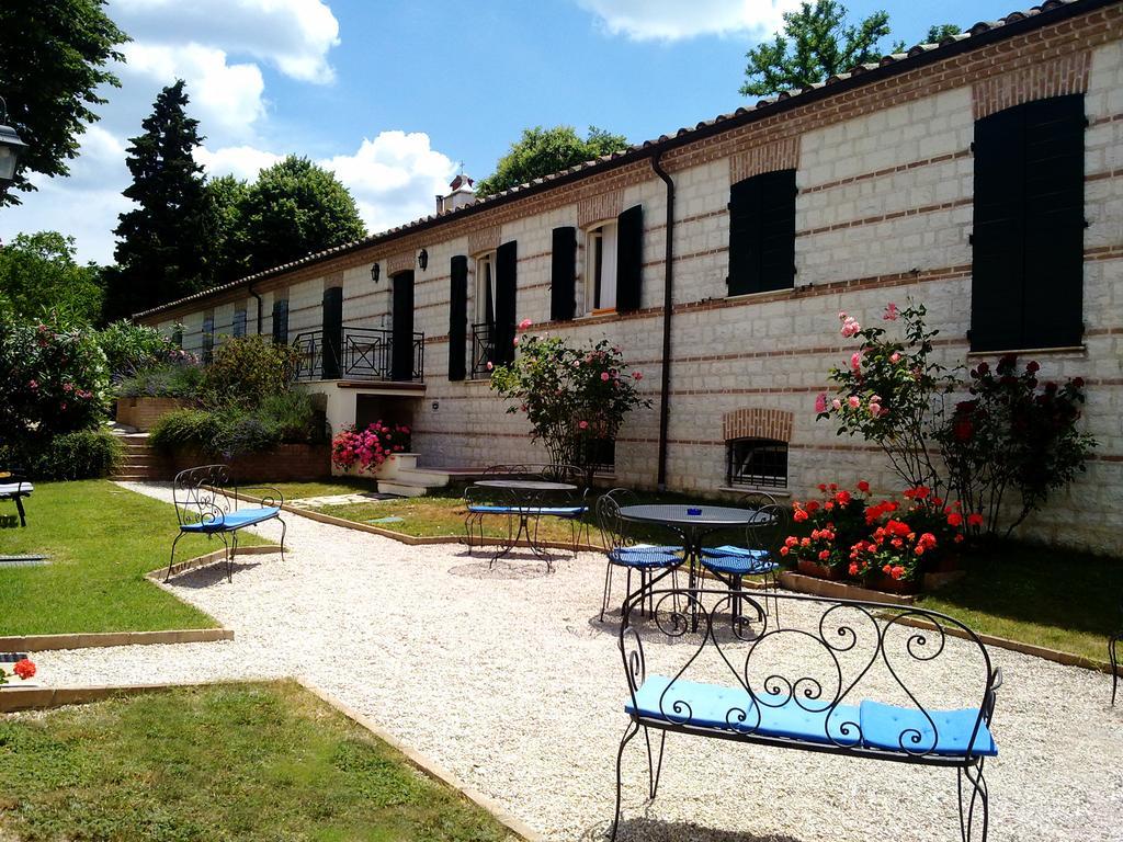 Valcastagno Relais & Residence Сіроло Екстер'єр фото